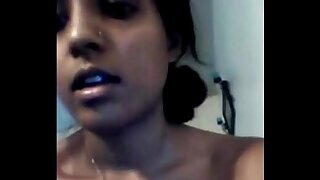 Wet pussy drips licentious juice upon dildo masturbation - Indian Porn Videos