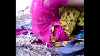 Muslim girl fuck with her girlfriend in to a catch forest. Delhi Indian sex video