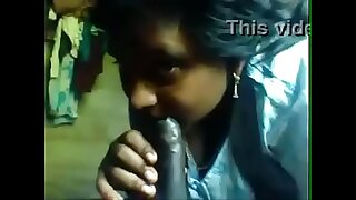 VID-20170724-PV0001-Dombivli (IM) Hindi 38 yrs old married innocent, hot and sexy housewife aunty sucking her bias lovers’s penis secretly sex porn video